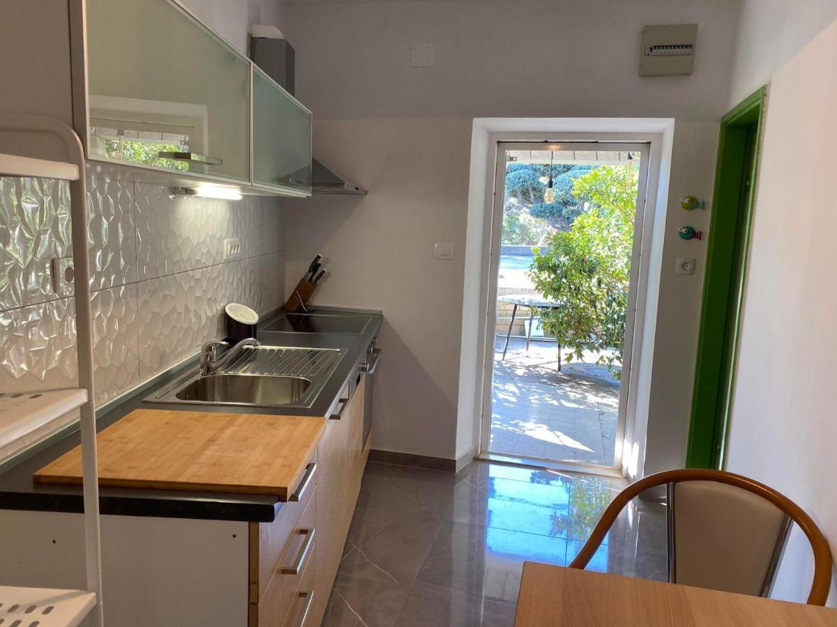 Terrace Apartment Χβαρ Εξωτερικό φωτογραφία