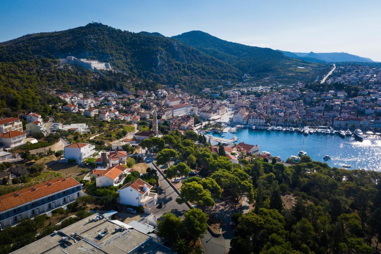 Terrace Apartment Χβαρ Εξωτερικό φωτογραφία