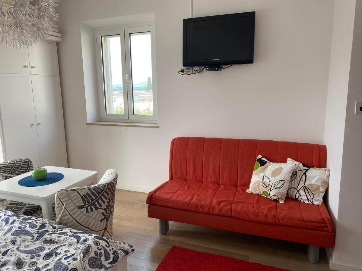Terrace Apartment Χβαρ Εξωτερικό φωτογραφία