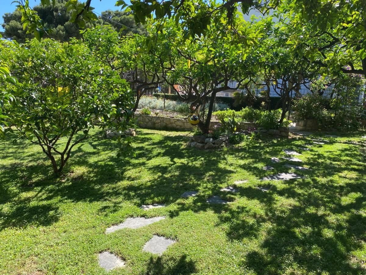 Terrace Apartment Χβαρ Εξωτερικό φωτογραφία