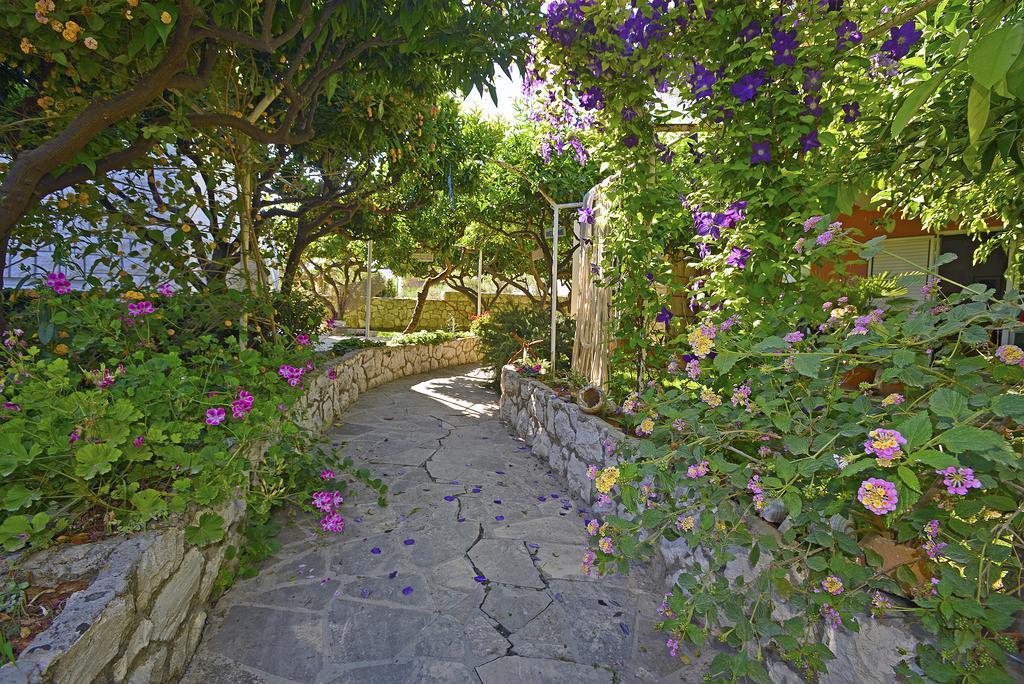 Terrace Apartment Χβαρ Εξωτερικό φωτογραφία